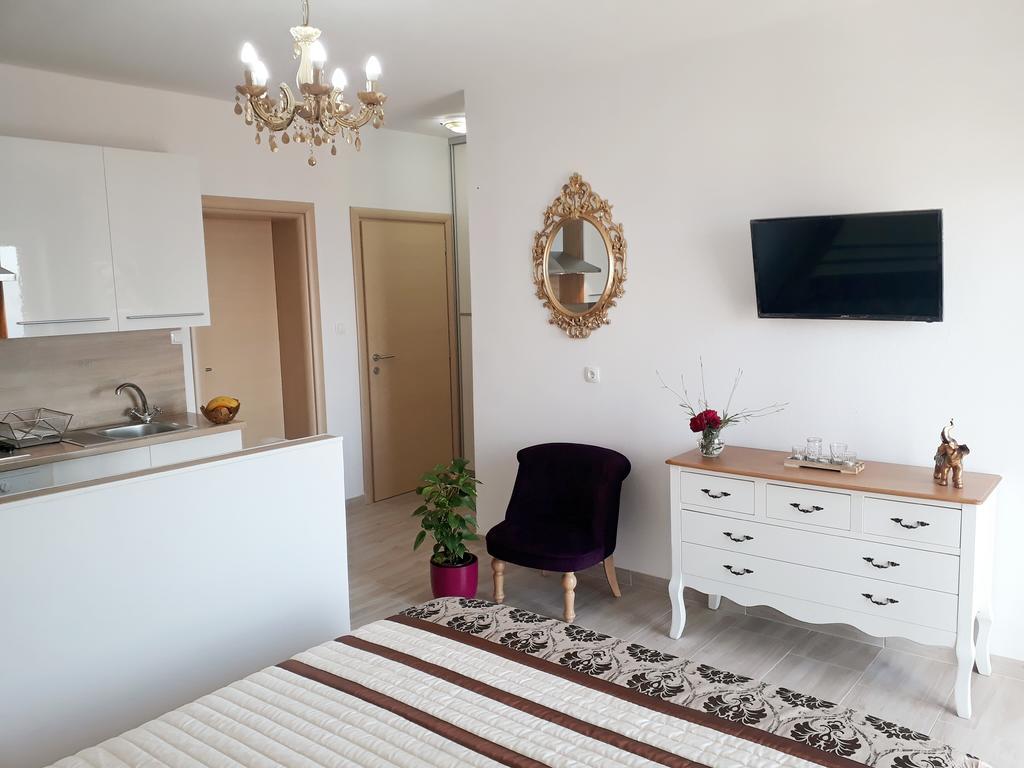 Apartments Jo Senj  Ngoại thất bức ảnh