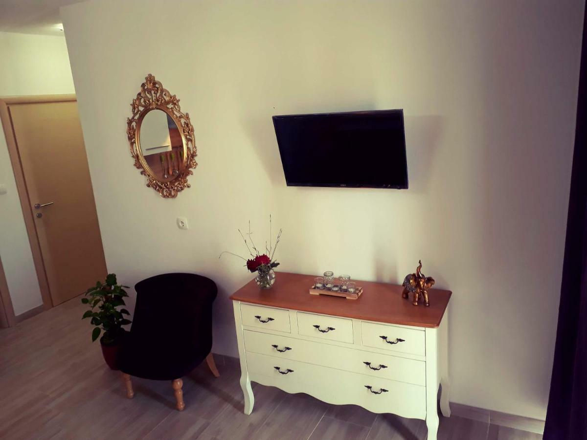 Apartments Jo Senj  Ngoại thất bức ảnh